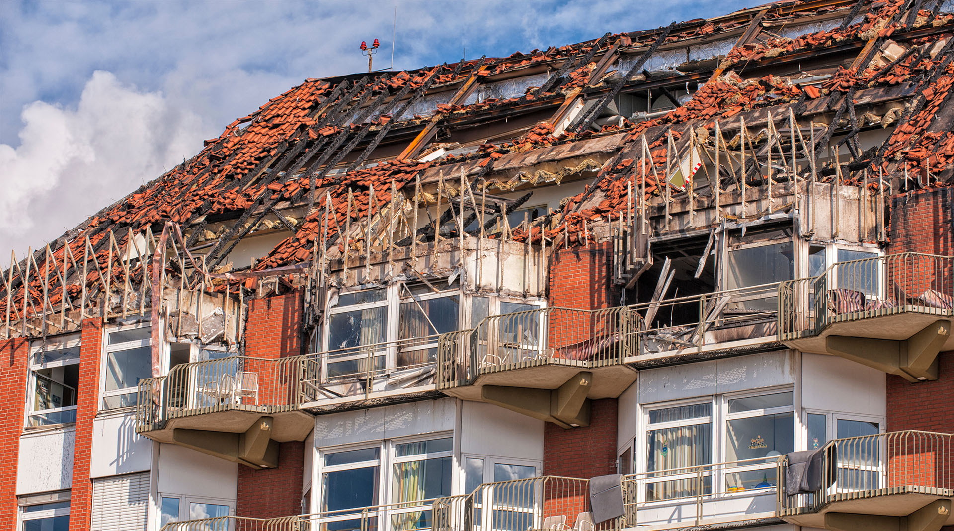 Sanierung von Brand und Wasserschäden